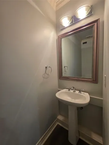 $3,300 | 1714 Roy Street, Houston, TX 77007