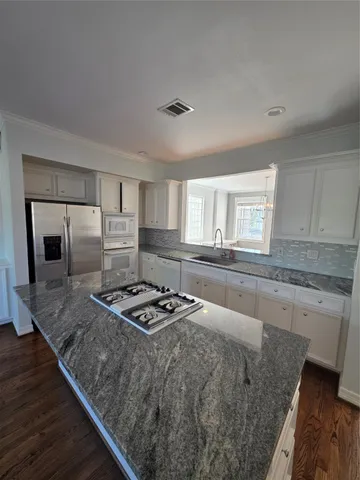 $3,300 | 1714 Roy Street, Houston, TX 77007