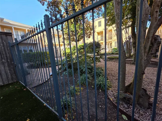 a picture of a wall with white walls