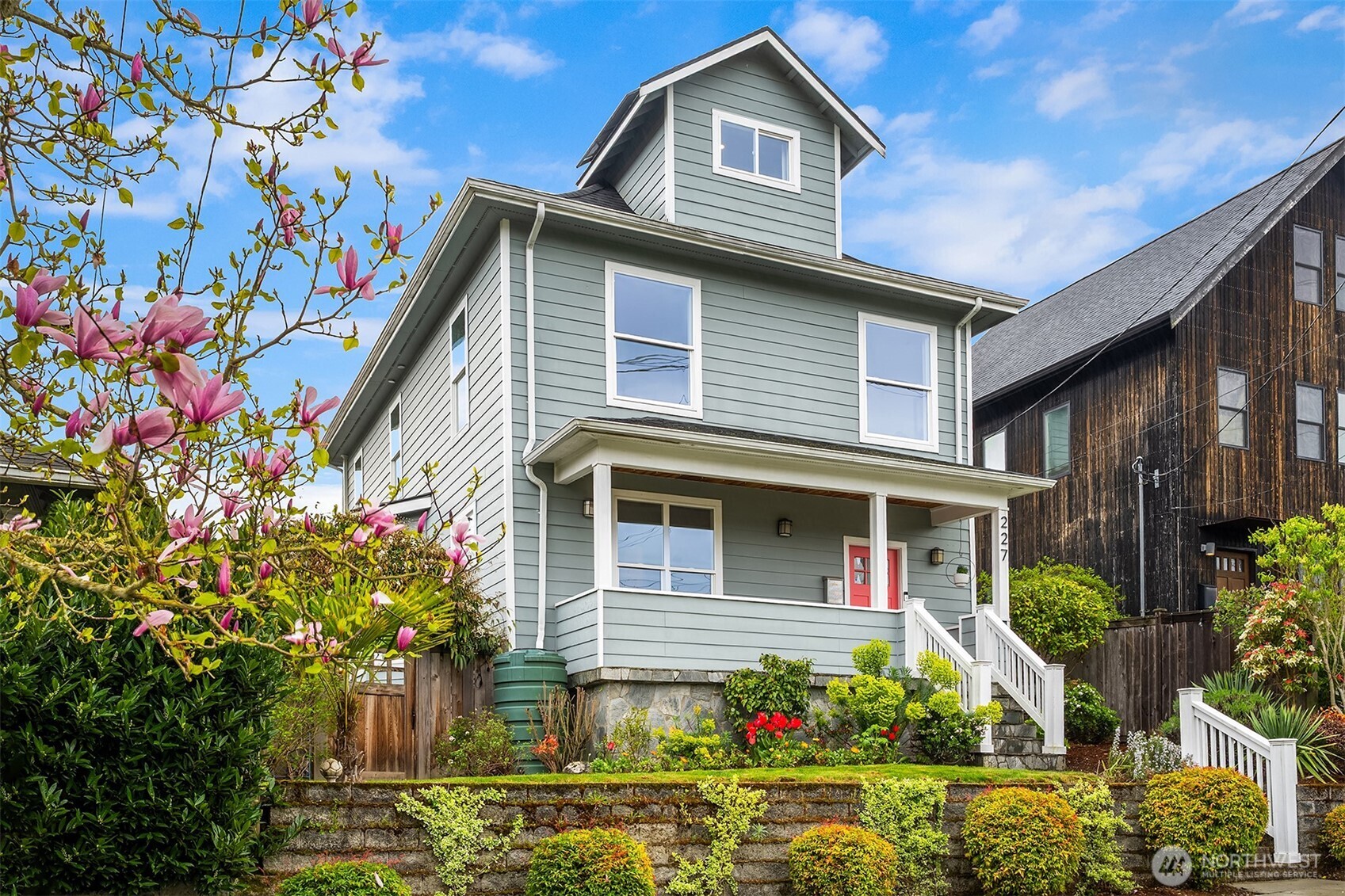 227 29th Avenue East Seattle, WA 98112 - Photo 1 of 40