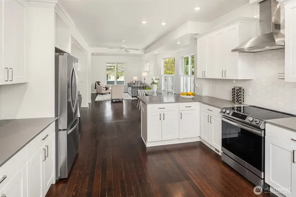 $2,250,000 | 227 29th Avenue East, Seattle, WA 98112