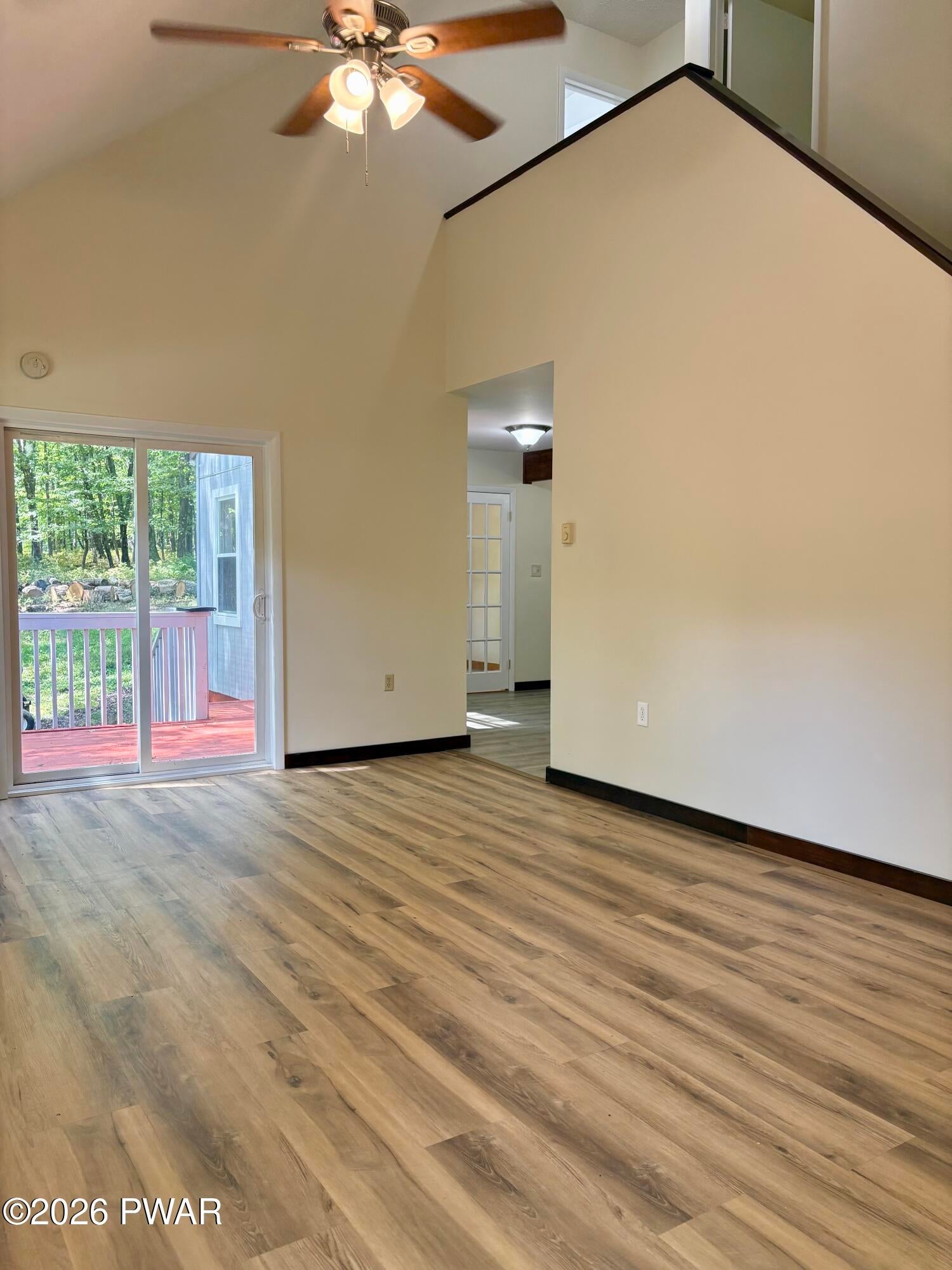 142 Doe Loop Bushkill, PA 18324 - Photo 15 of 28 Gallery Image 15