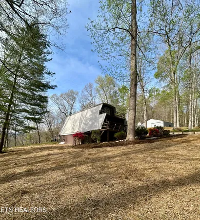 $389,000 | 183 Lantz Drive, Jonesville, VA 24263