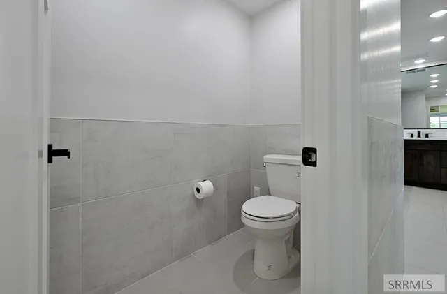 $725,000 | 1900 Spencer Lane, Ammon, ID 83406