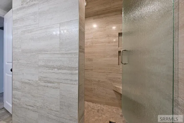 $725,000 | 1900 Spencer Lane, Ammon, ID 83406