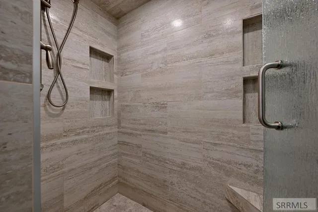 $725,000 | 1900 Spencer Lane, Ammon, ID 83406