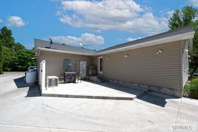 $725,000 | 1900 Spencer Lane, Ammon, ID 83406