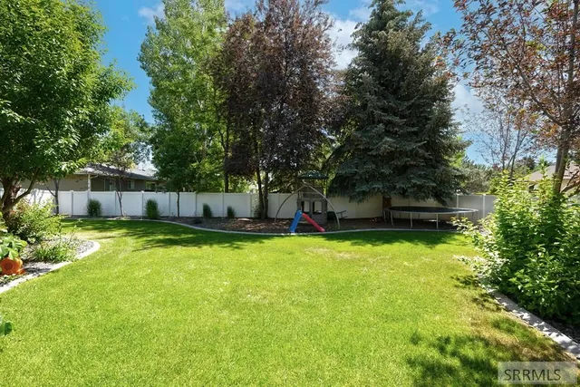 $725,000 | 1900 Spencer Lane, Ammon, ID 83406