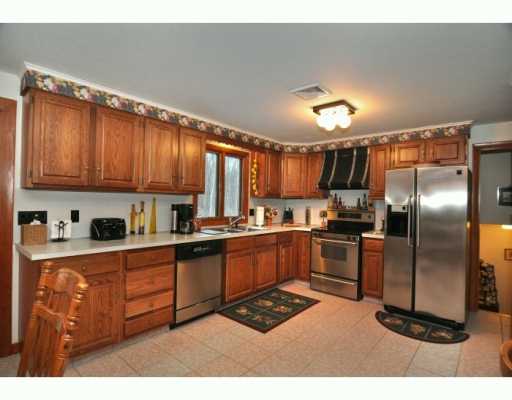 210 Lydia Ann Road Smithfield, RI 02917 - Photo 3 of 12 Kitchen.