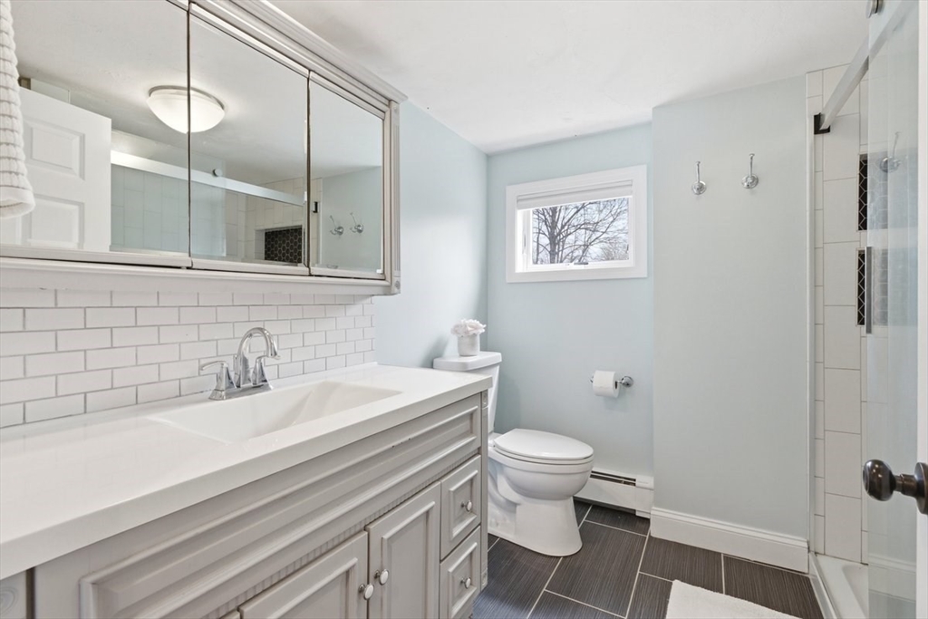 112 Pleasant Street Walpole, MA 02032 - Photo 25 of 35