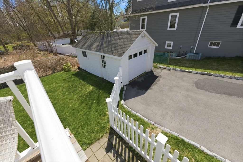 112 Pleasant Street Walpole, MA 02032 - Photo 31 of 35