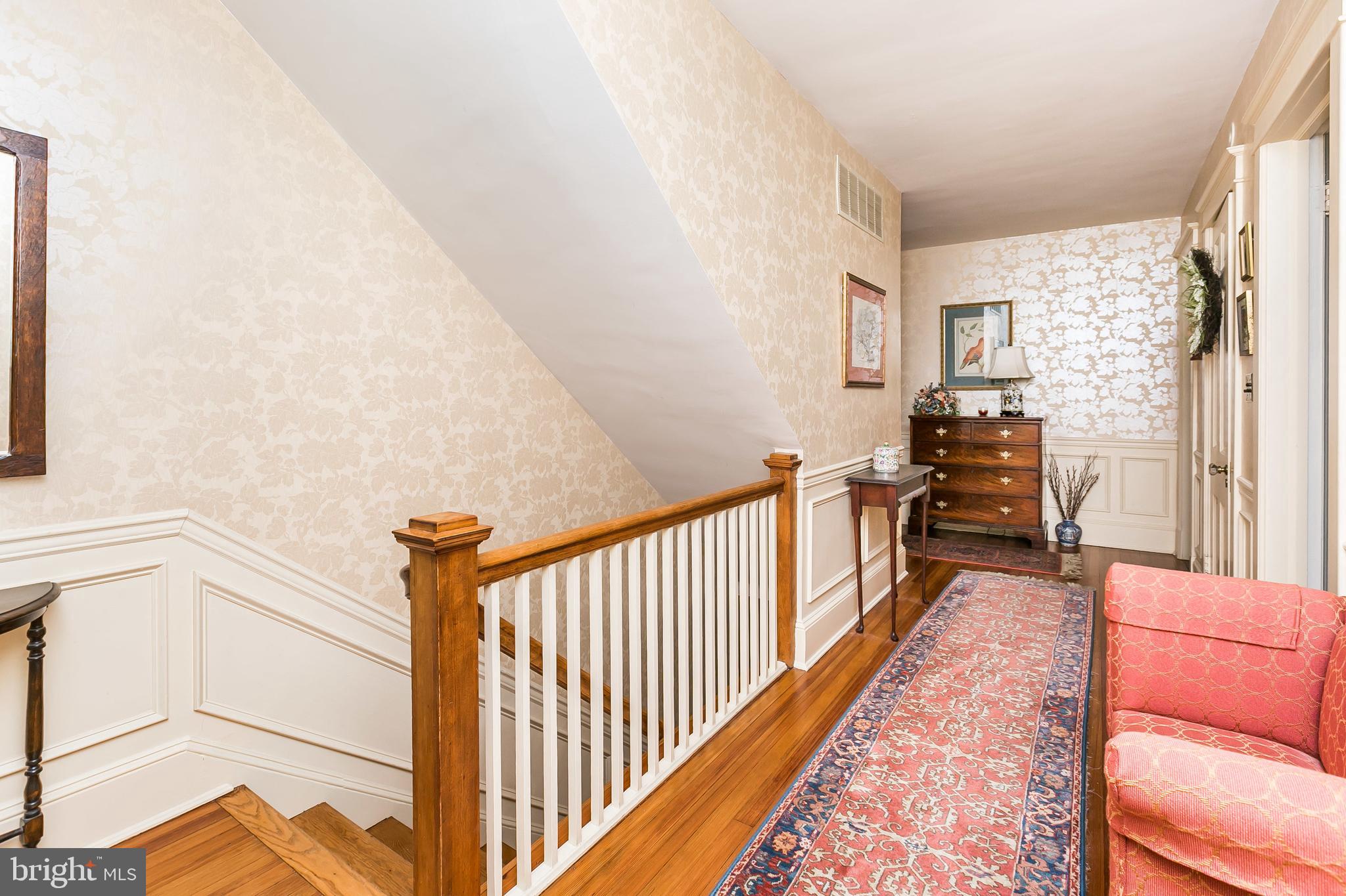 303 Edgevale Road Baltimore, MD 21210 - Photo 16 of 37