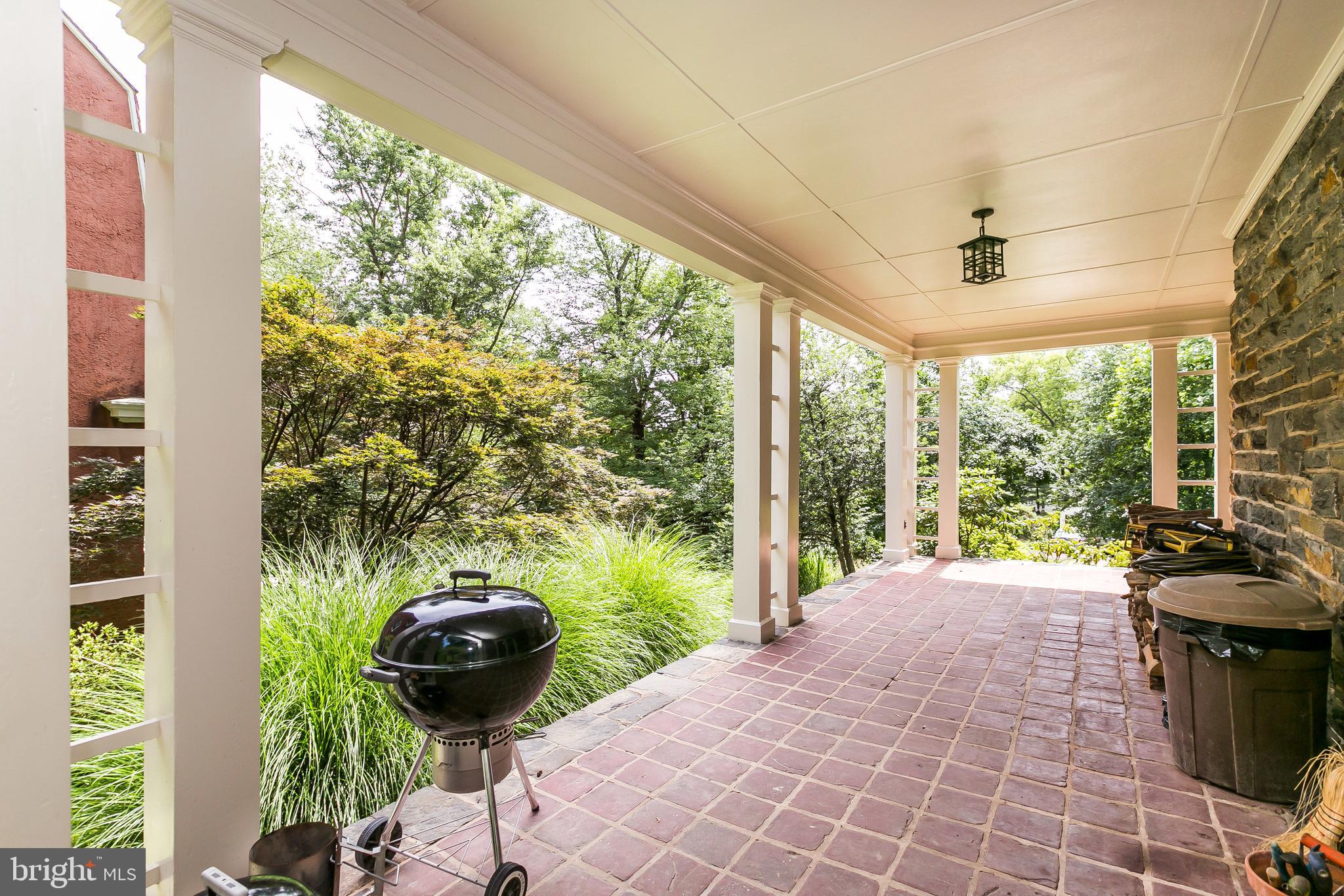 303 Edgevale Road Baltimore, MD 21210 - Photo 34 of 37