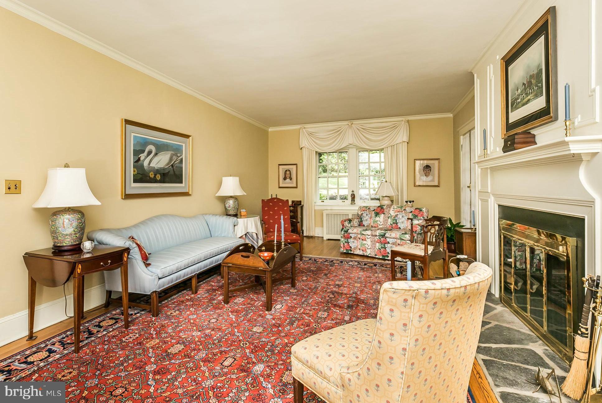 303 Edgevale Road Baltimore, MD 21210 - Photo 8 of 37