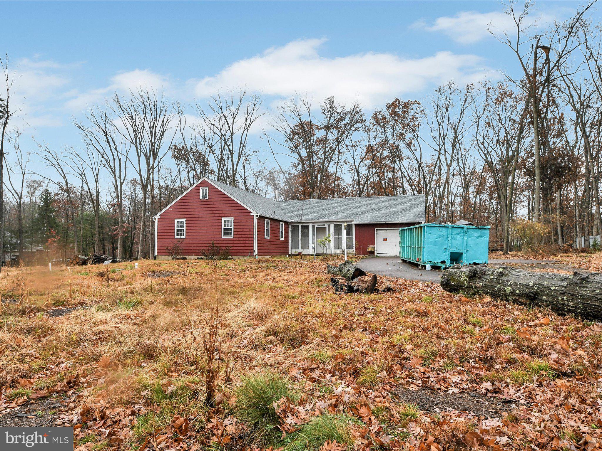 850 Upper Mainland Road Harleysville, PA 19438 - Photo 4 of 39 Gallery Image 4