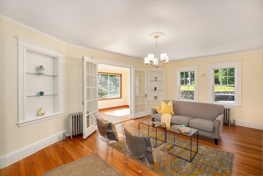 17-19 Avon Road, Unit 1 Watertown, MA 02472 - Photo 1 of 21