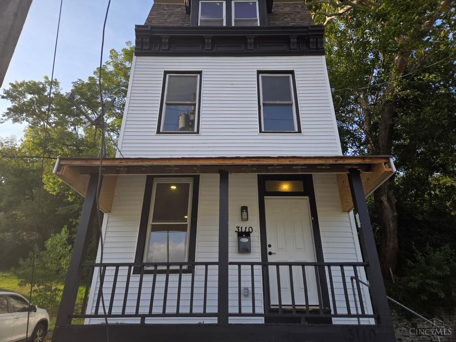 3110 River Road Cincinnati, OH 45204 - Photo 1 of 18 Gallery Image 1