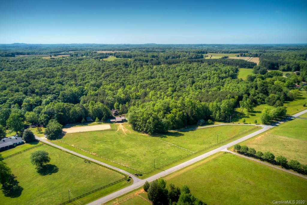 451 Gibson Road Landrum, SC 29356 - Photo 27 of 47 Gallery Image 27