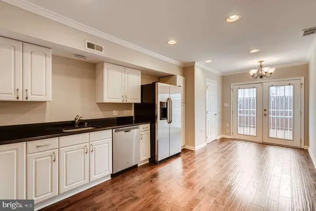 $1,950 | 768 Carroll Street, Baltimore, MD 21230