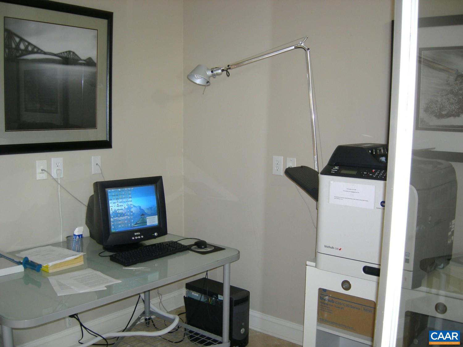 740 Walker Square, Unit 3A Charlottesville, VA 22903 - Photo 26 of 29 a workspace with furniture and wooden floor