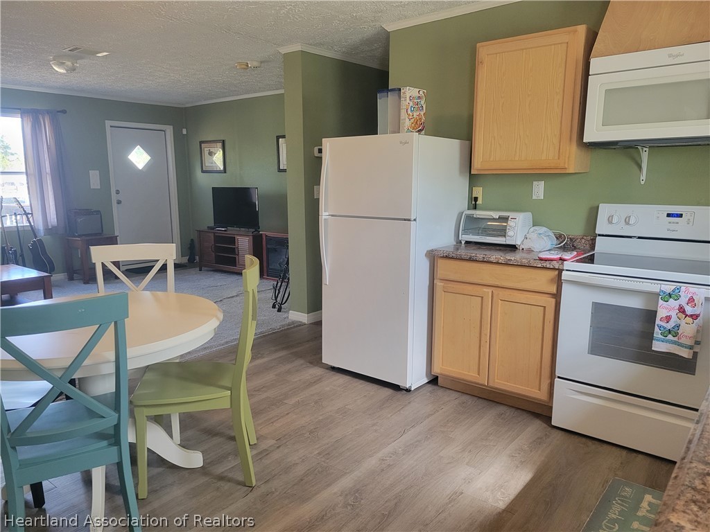 524 Oliver Road Venus, FL 33960 - Photo 6 of 34 Gallery Image 6
