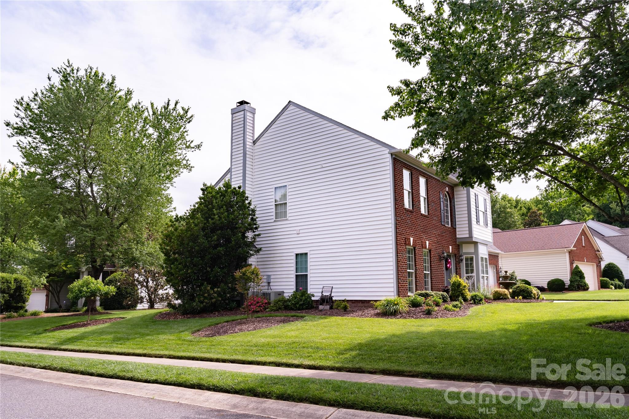 405 Matthews Estates Road Matthews, NC 28105 - Photo 4 of 48