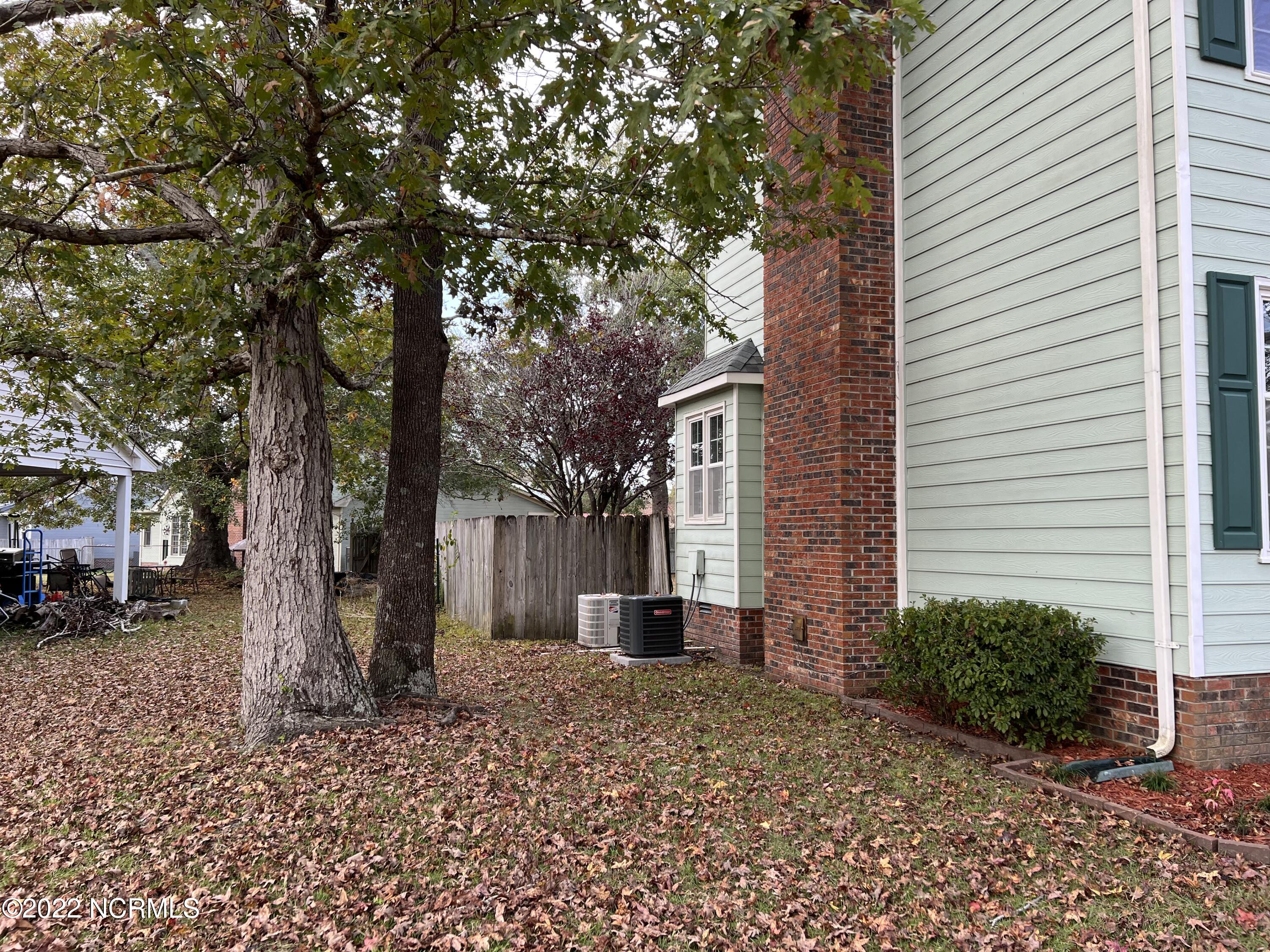 100 Raintree Circle Jacksonville, NC 28540 - Photo 2 of 20 IMG_5289