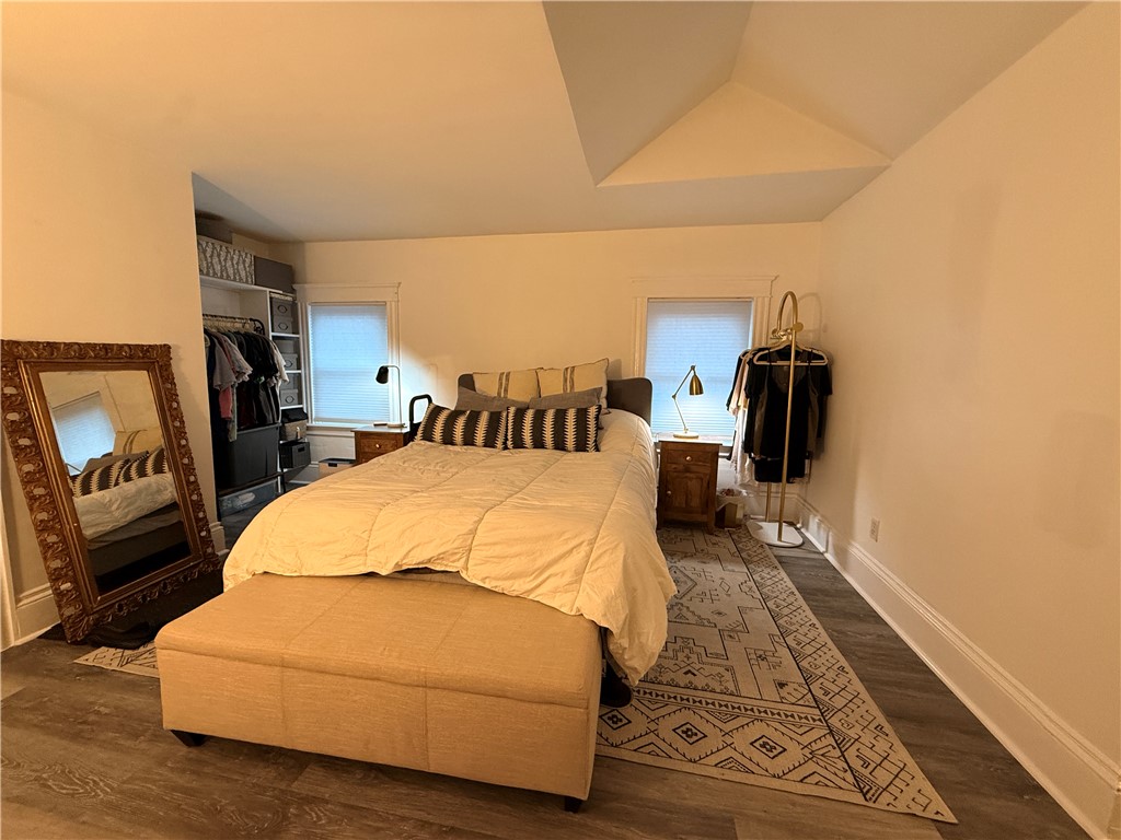 215 Rochambeau Avenue Providence, RI 02906 - Photo 23 of 42