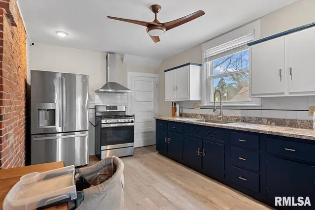 $199,900 | 1540 North 3rd Street, Springfield, IL 62702