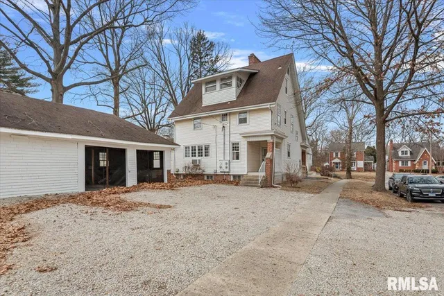 $199,900 | 1540 North 3rd Street, Springfield, IL 62702