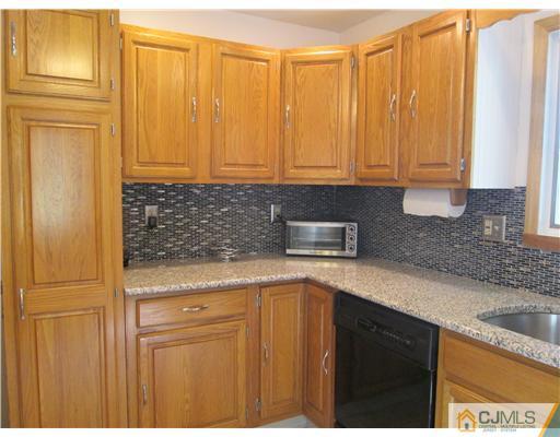 629 Ridge Road Monmouth Junction, NJ 08852 - Photo 6 of 16