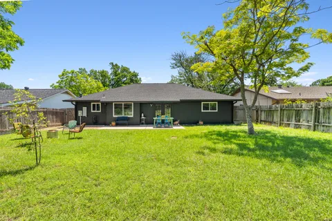 $340,000 | 10102 Floyd Drive, Austin, TX 78753