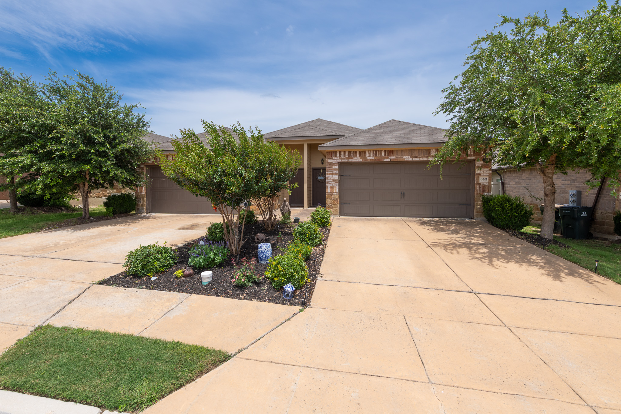 436 Jack Rabbit Lane Buda, TX 78610 - Photo 3 of 39 Gallery Image 3