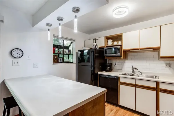 $115,000 | 2112 New Sun Drive, Florissant, MO 63031