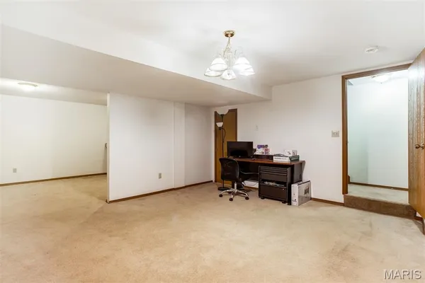 $115,000 | 2112 New Sun Drive, Florissant, MO 63031