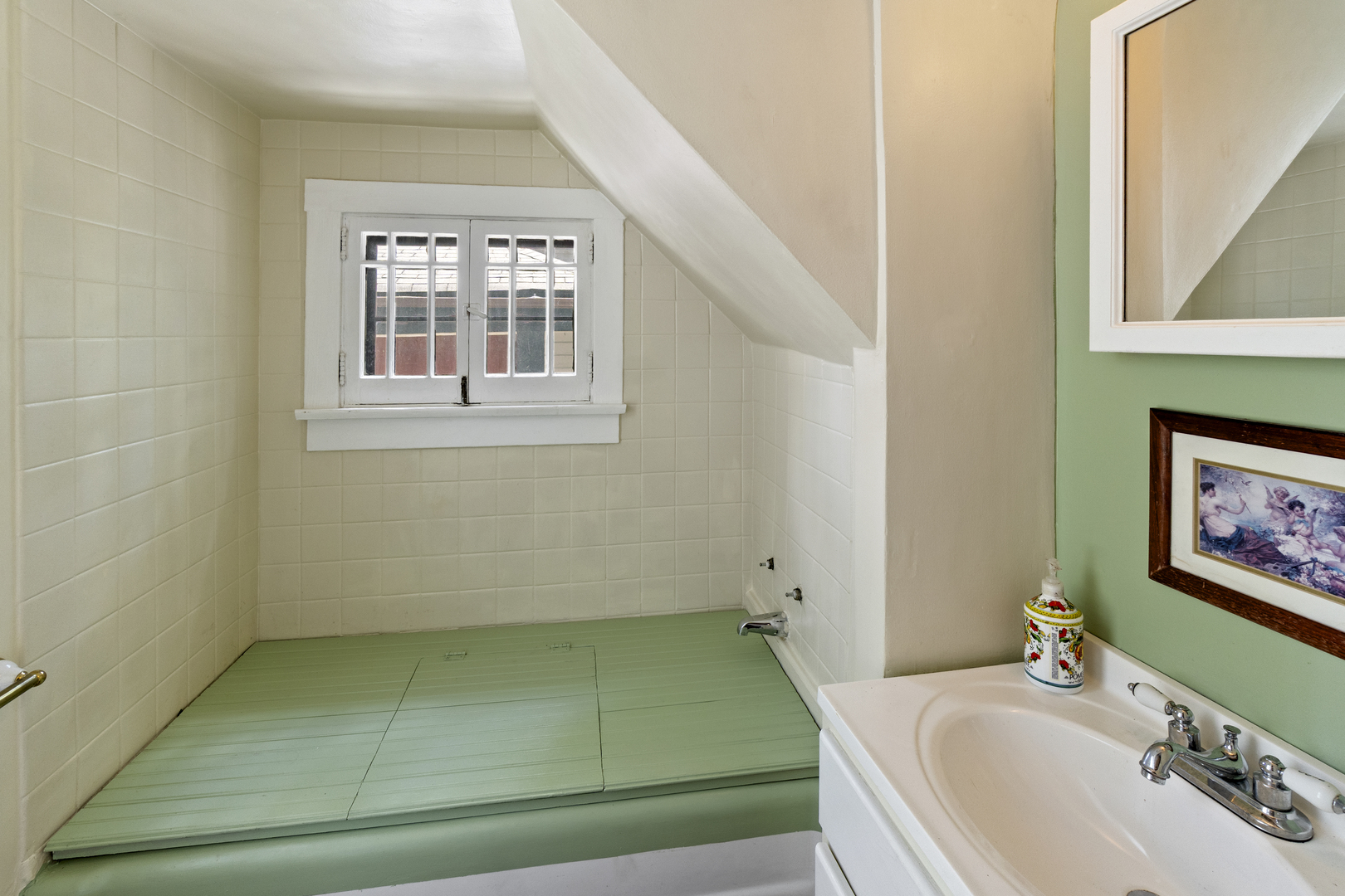 509 North Spring Street Elgin, IL 60120 - Photo 16 of 48