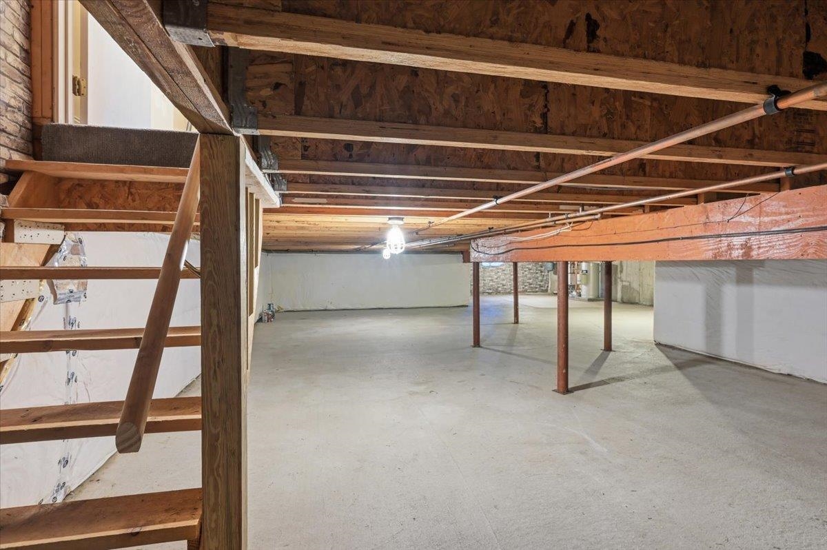 156 Commons Road Williston, VT 05495 - Photo 37 of 50