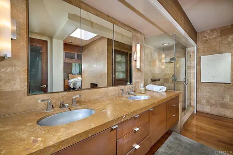 $4,200,000 | 13027 Via Latina, Del Mar, CA 92014