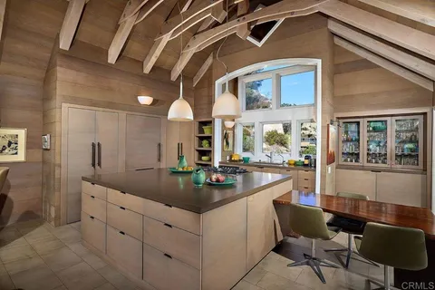 $4,200,000 | 13027 Via Latina, Del Mar, CA 92014