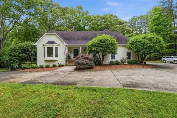 $749,900 | 659 Hidden Branches Trail, Canton, GA 30115