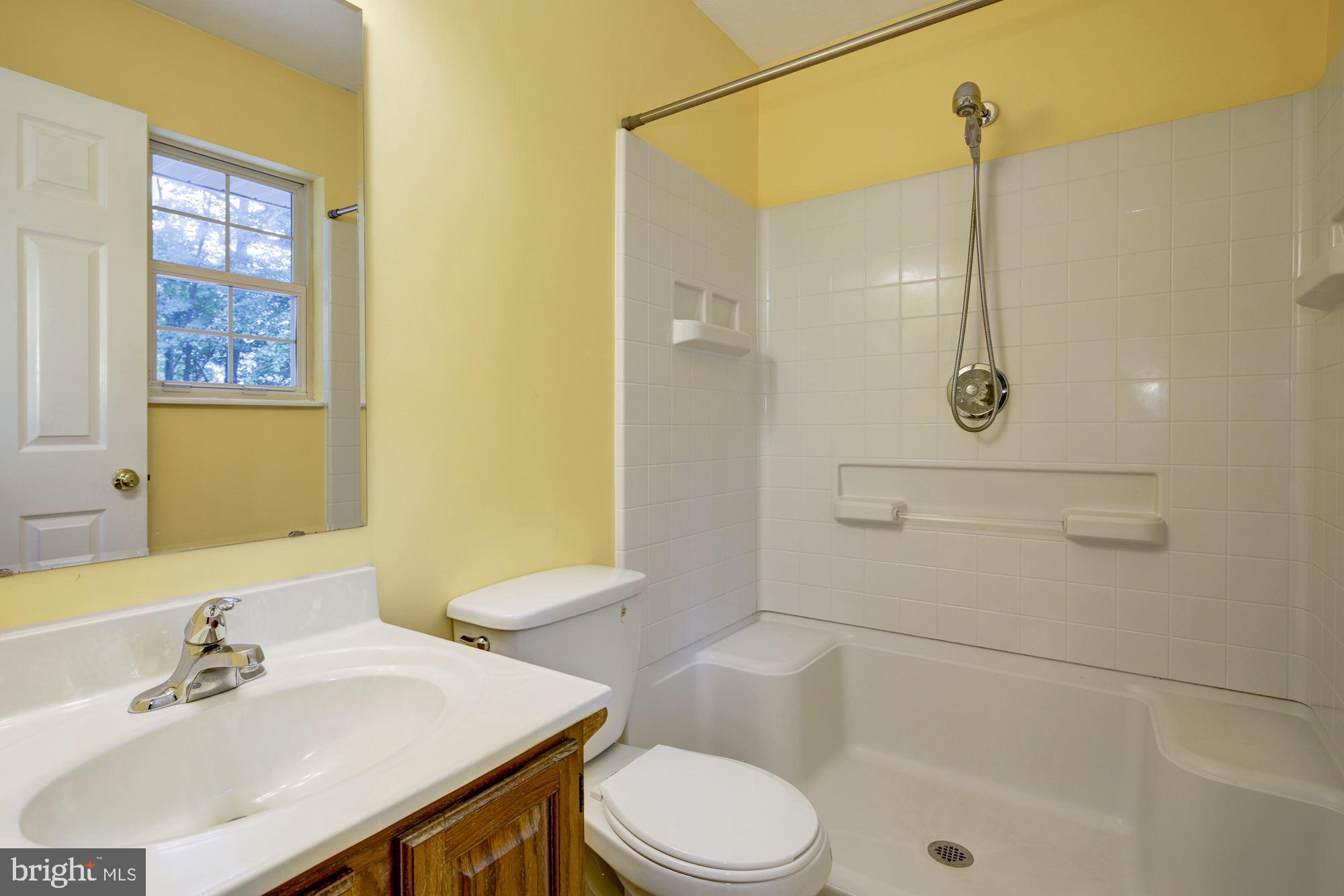 4747 Dave Rill Road Hampstead, MD 21074 - Photo 22 of 34 Master Bath