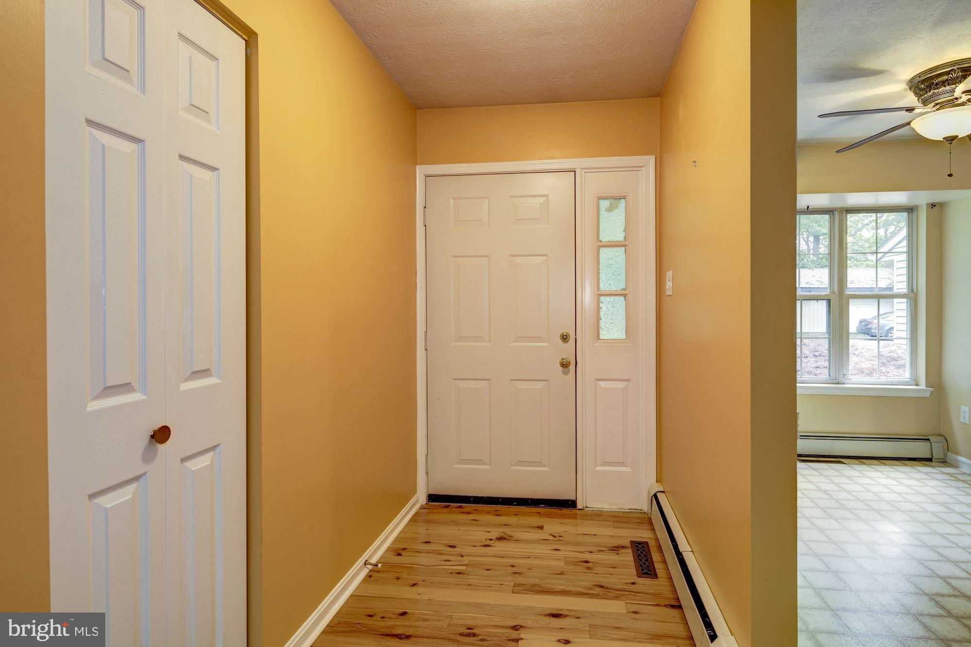 4747 Dave Rill Road Hampstead, MD 21074 - Photo 6 of 34 Entryway