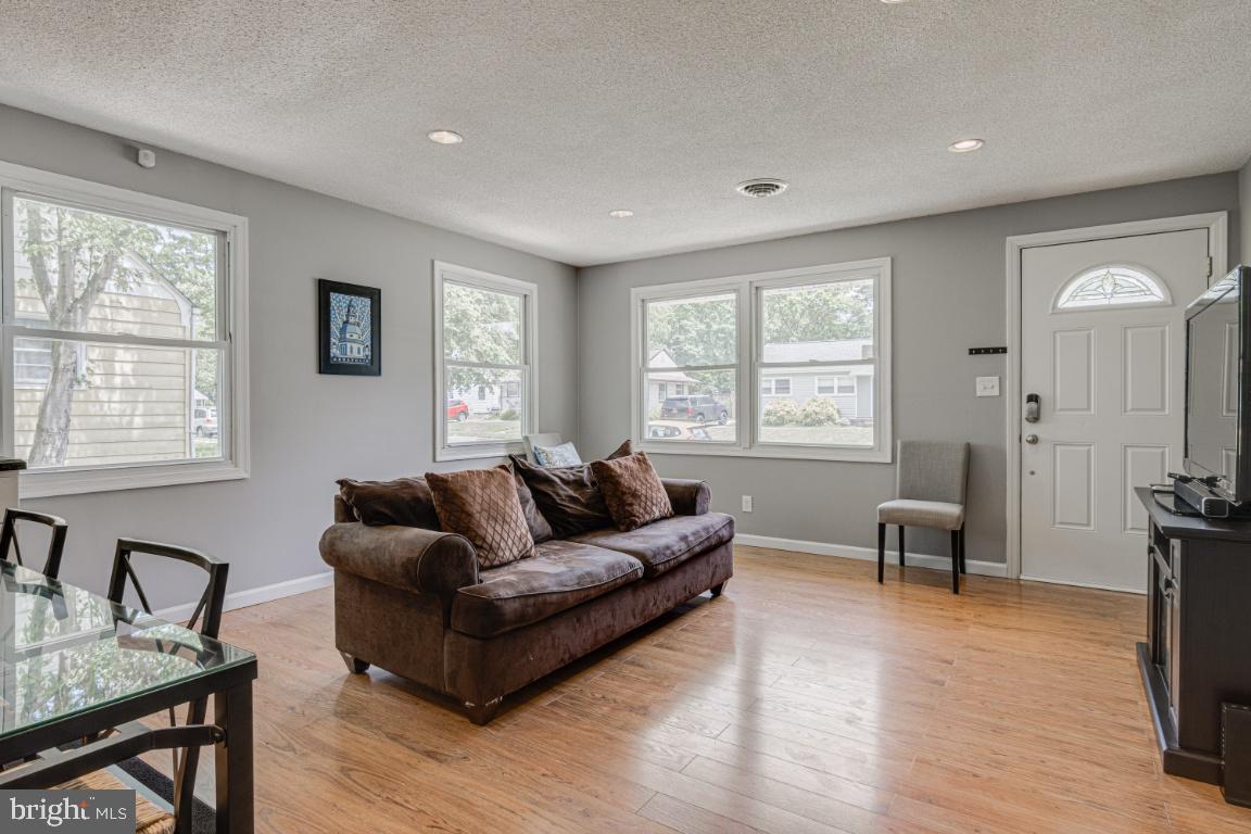 1 Alder Road Annapolis, MD 21403 - Photo 10 of 33