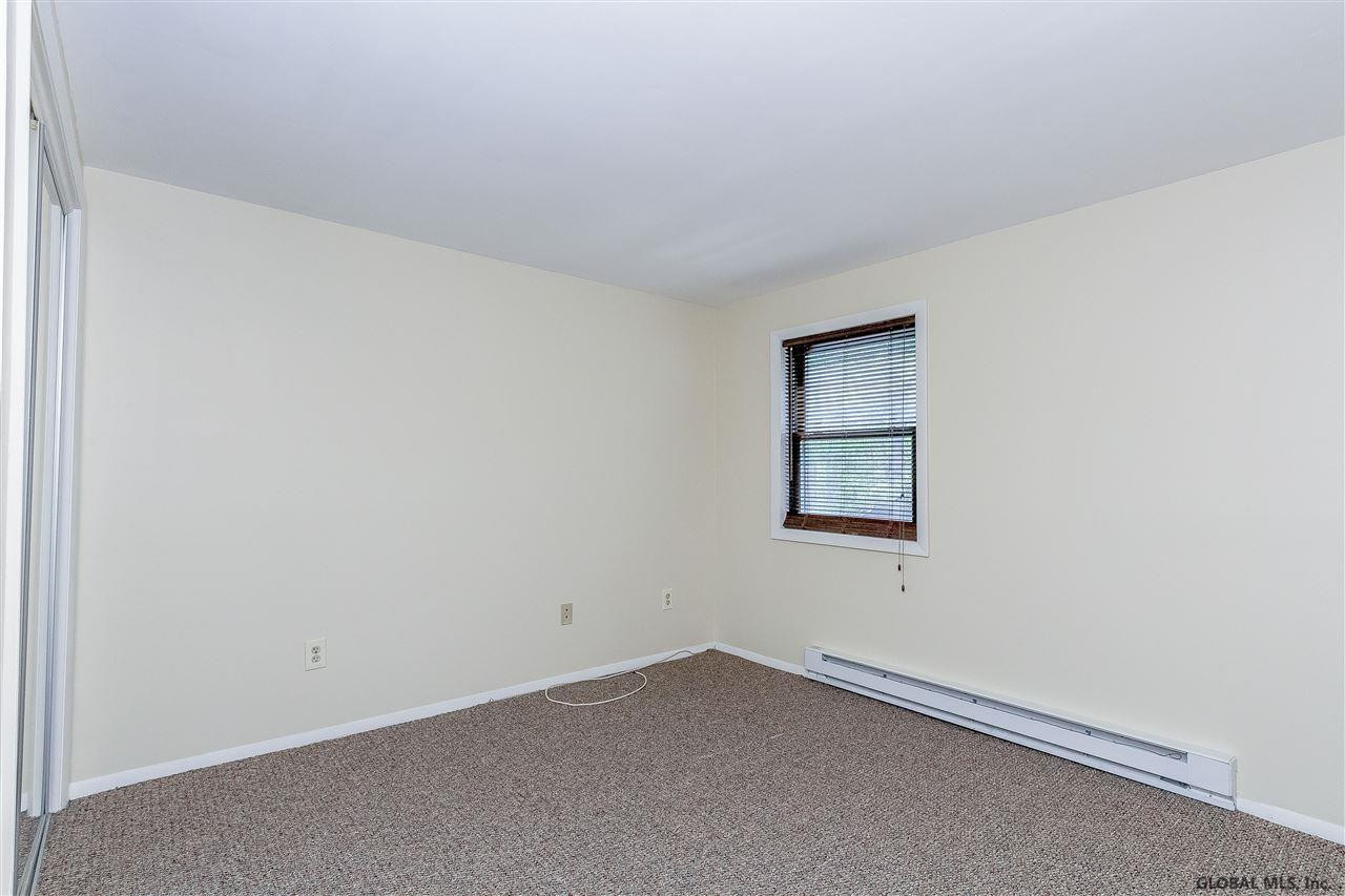 40 Wake Robin Road Malta, NY 12020 - Photo 12 of 20 Photo 12