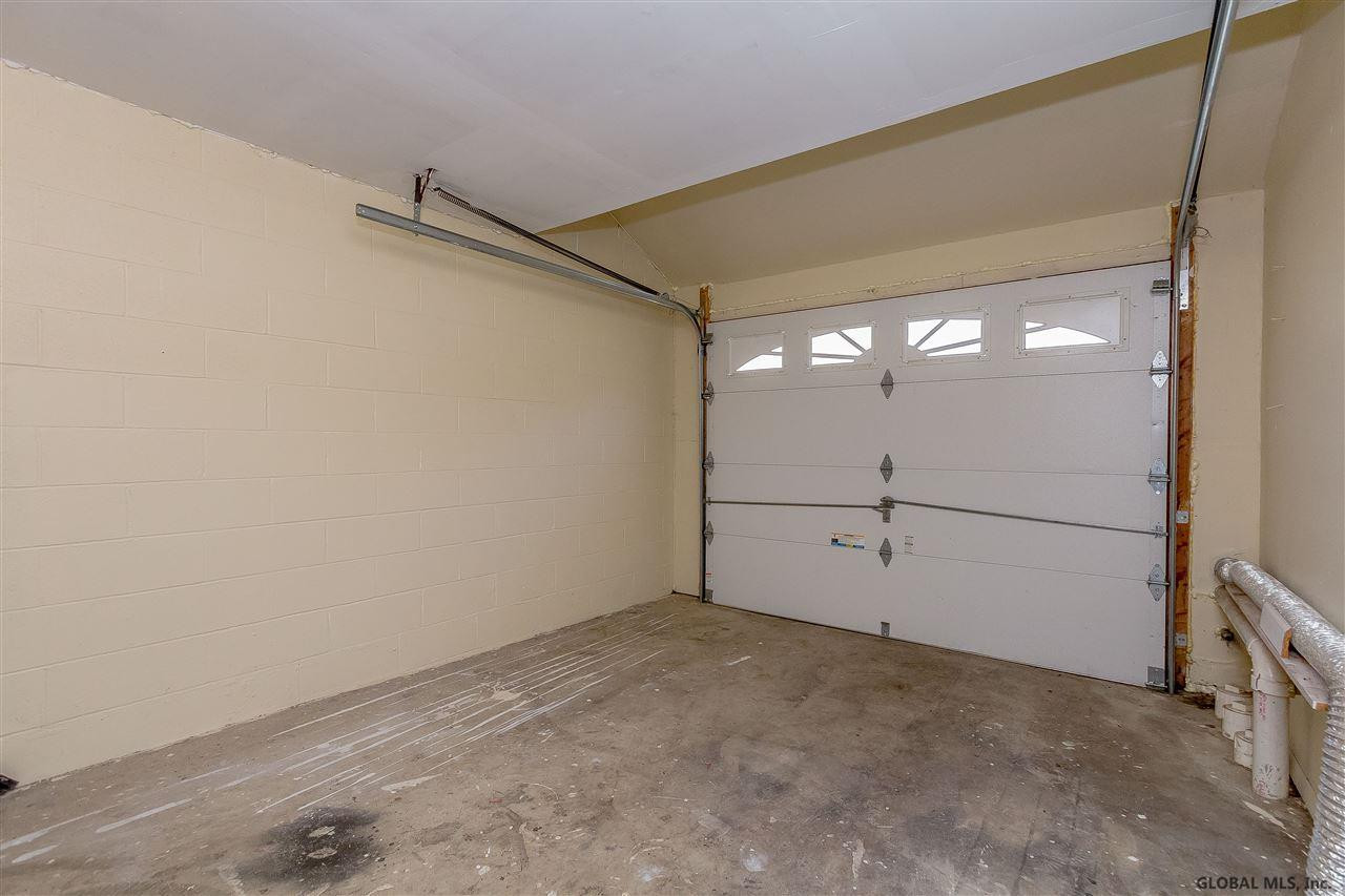 40 Wake Robin Road Malta, NY 12020 - Photo 18 of 20 Photo 18