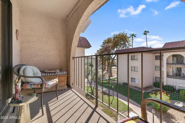 a view of sign board