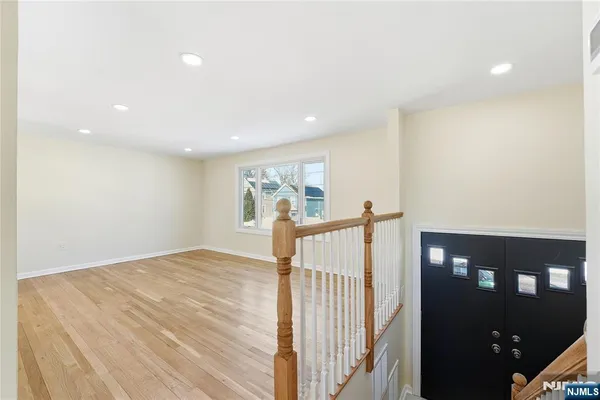 a view of livingroom