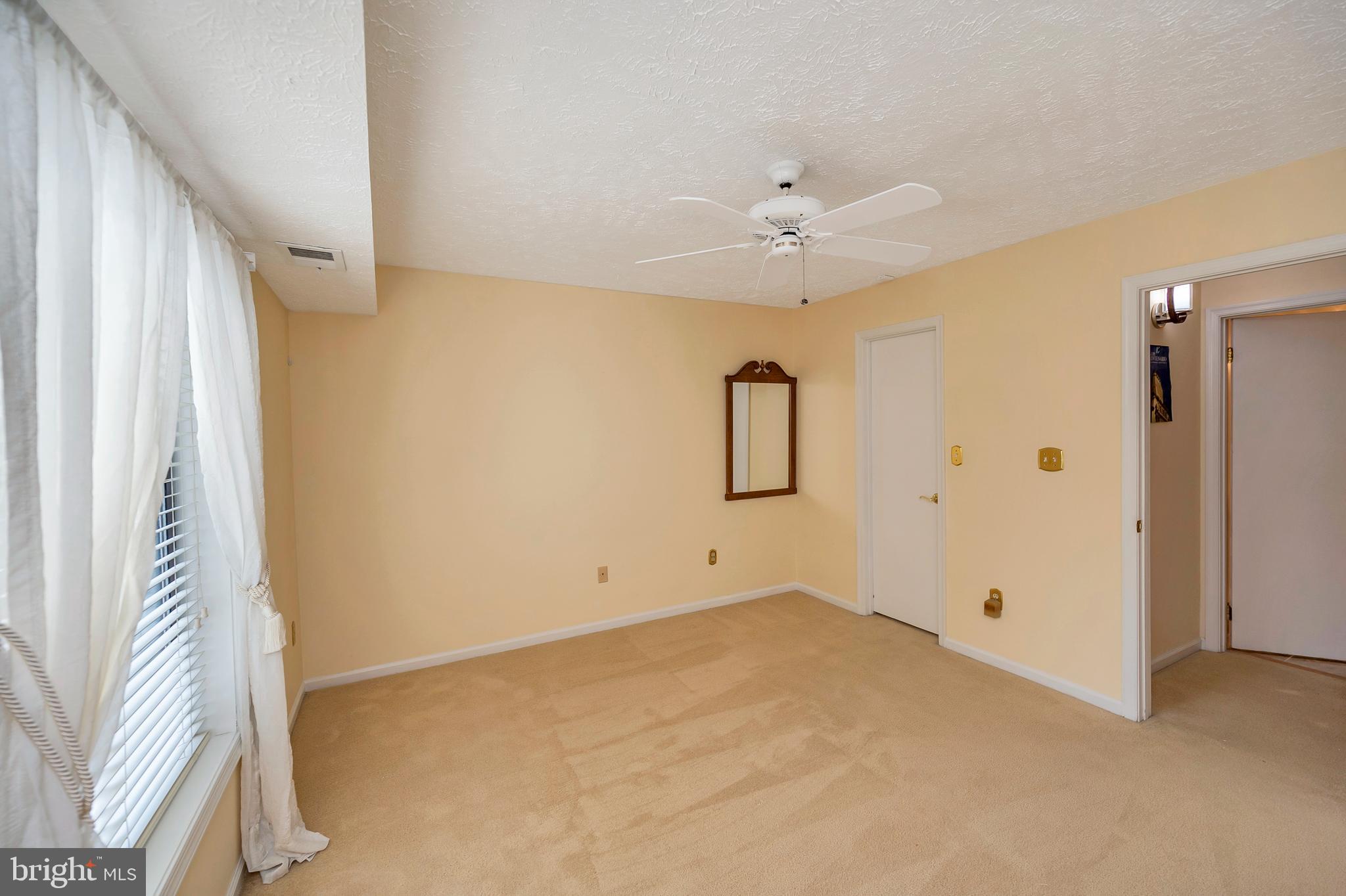 2239 Hunter's Run Drive, Unit 2239 Reston, VA 20191 - Photo 28 of 47 Gallery Image 28