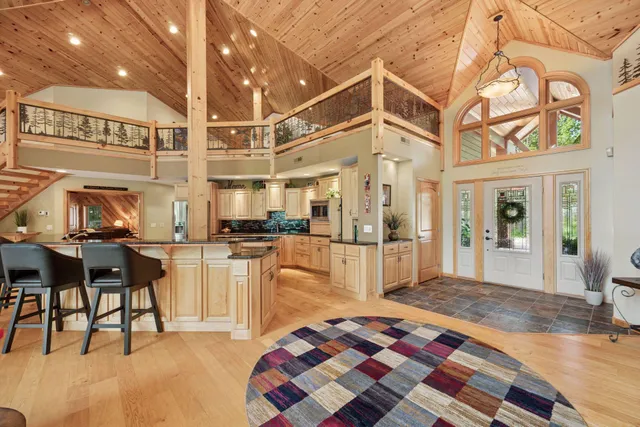 $1,250,000 | 40335 Government Road, Hinckley, MN 55037