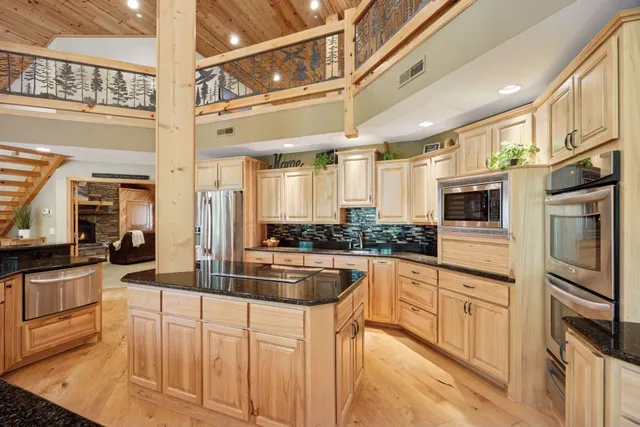 $1,250,000 | 40335 Government Road, Hinckley, MN 55037